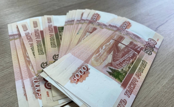 Ждать ли в августе девальвации: эксперт раскрыл истинные причины сезонного падения рубля