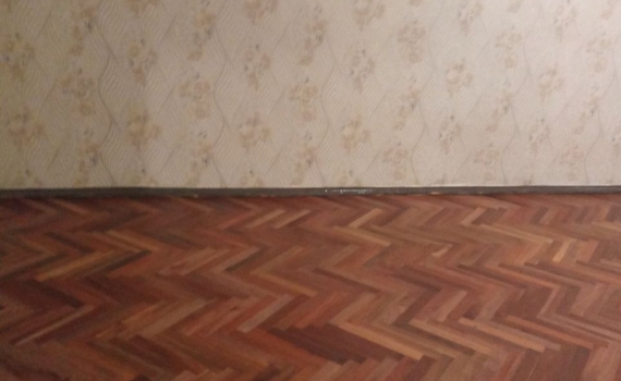 Простая домашняя хитрость: чистым будет не только пол —  всего три шага и соль Простая домашняя хитрость: чистым будет не только пол —  всего три шага и соль