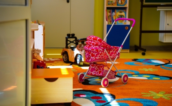 Многодетные семьи Томской области начали получать новые выплаты по нацпроекту «Семья»