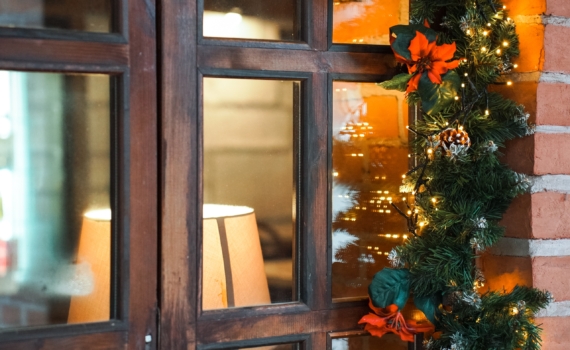 Персональный ключ Вселенной 3.12.25 знакам Зодиака: Рак — объятия, Лев — заявление, Весы — протест