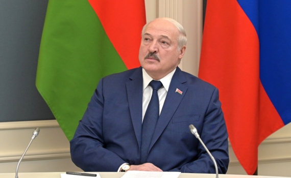 Нахушев: Зеленский стремится сократить поставки нефтепродуктов из Беларуси в Россию Нахушев: Зеленский стремится сократить поставки нефтепродуктов из Беларуси в Россию